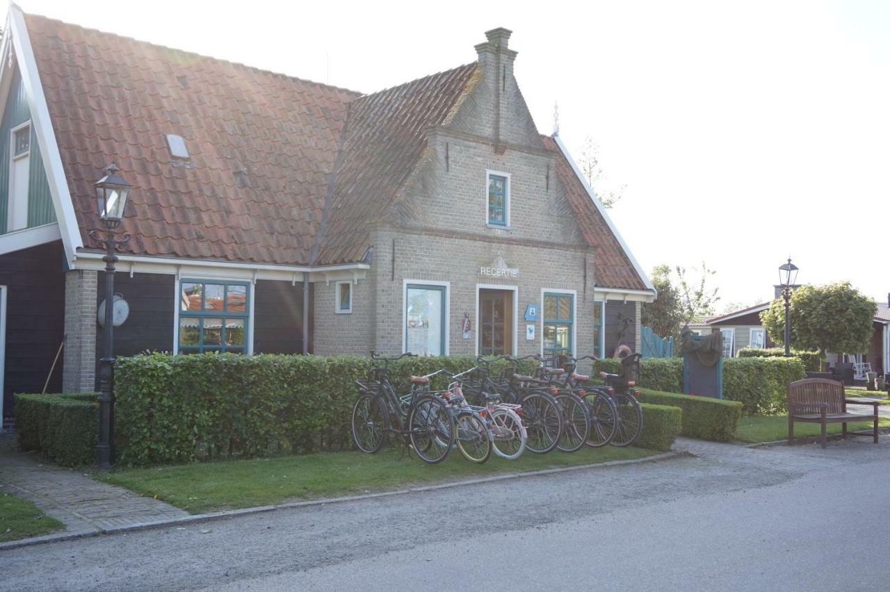 Vakantieverblijf Aan De Dijk Hotel Hippolytushoef Екстериор снимка